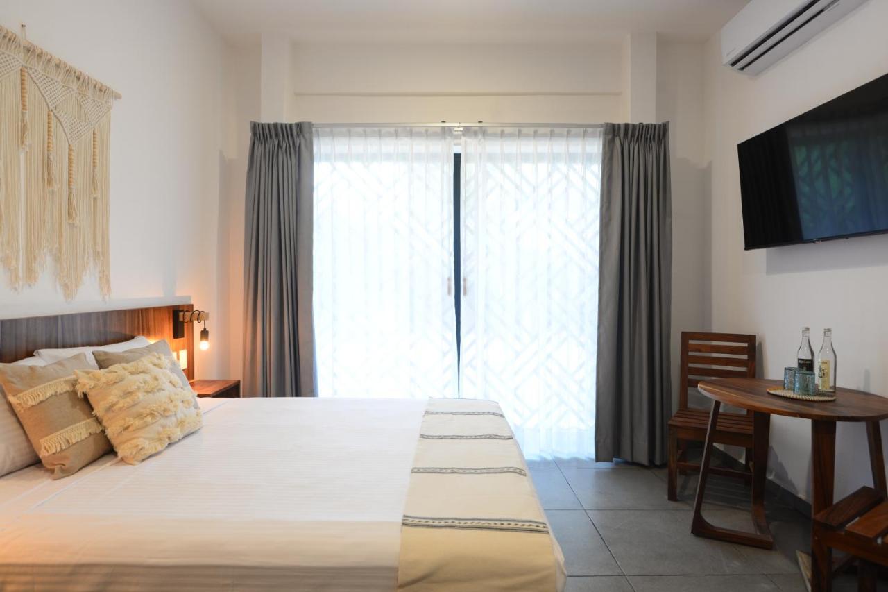 Casa Ita Surf - Adults Only Hotel ปูแอร์โตเอสกอนดิโด ภายนอก รูปภาพ