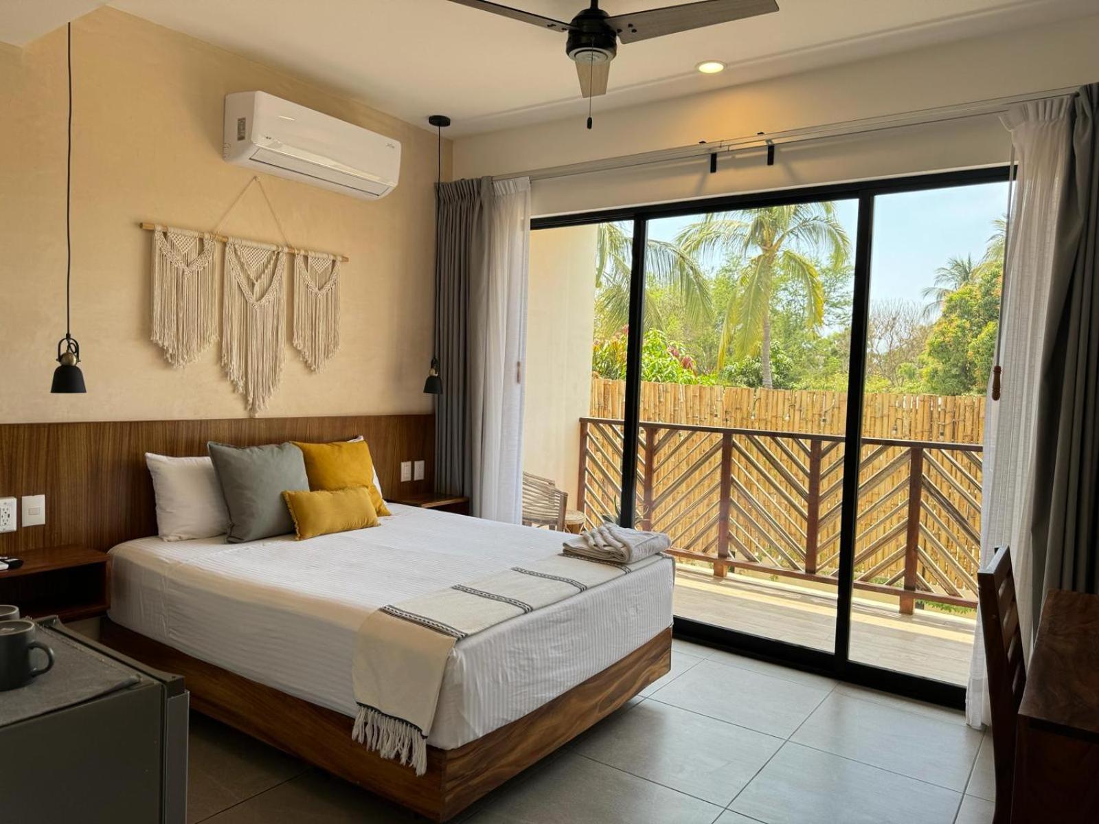 Casa Ita Surf - Adults Only Hotel ปูแอร์โตเอสกอนดิโด ภายนอก รูปภาพ